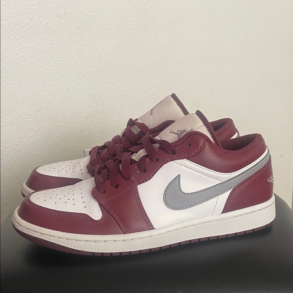Nike Air Jordan 1 Low "Bordeaux"